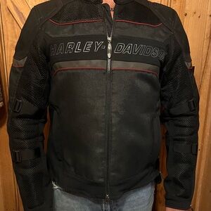Men’s Harley-Davidson FXRG large slim fit mesh jacket with all armor included